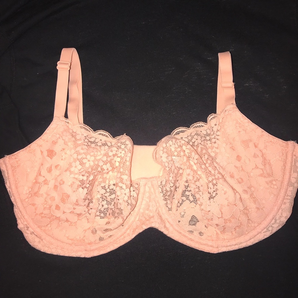 Victoria’s Secret Body Bra